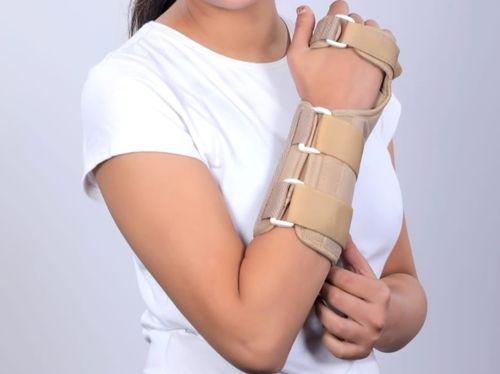 Wrist Forearm Braces, Wrist Support Belts manufacturers in India