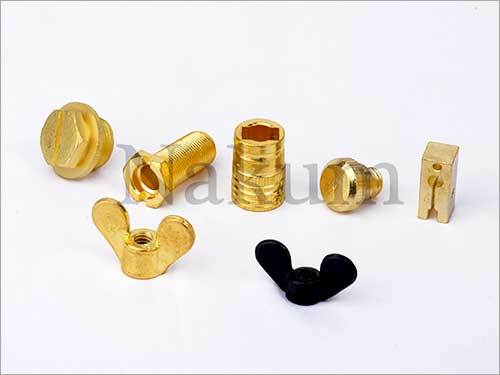 Brass Sanitary Fittings
