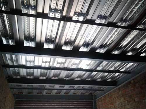 Prefabricated Mezzanine Floor - Steel 2m Height, 3m Column Spacing | Expanded Metal Deck, Powder Coated Finish, Guardrails