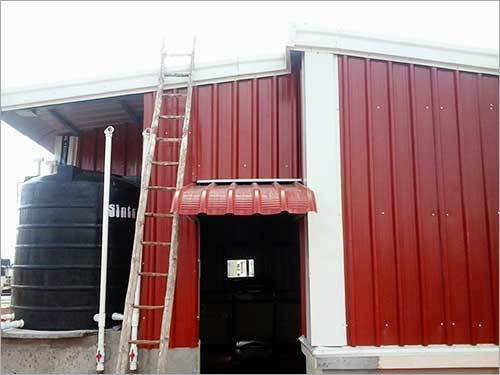 Prefabricated Terrace Roofing Shed - Steel Polycarbonate, Red, Variable Size | Durable, Weather Resistant, Easy Maintenance
