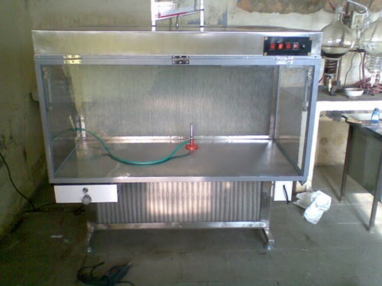 Horizontal Laminar Air Flow
