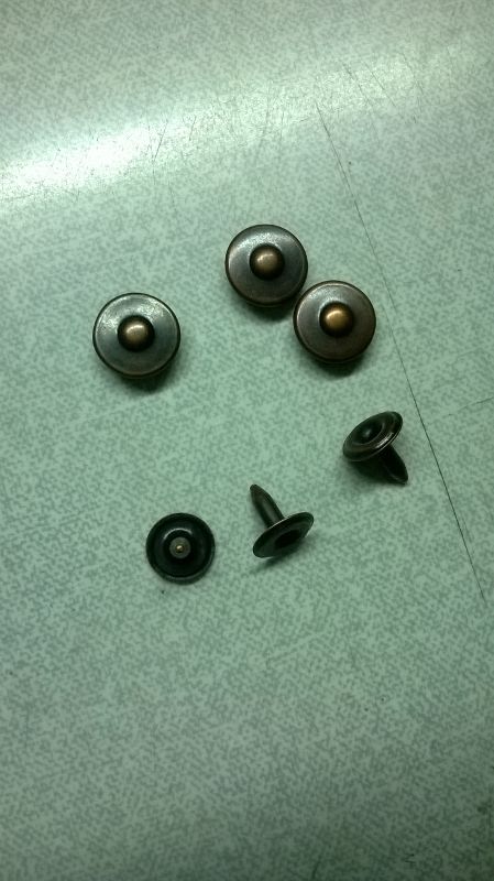 Rivits - Small, Medium & Large | Black Color for Garments