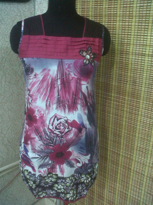 Tunics - Silk, Medium, 28 Inches, Pink | Stylish Design, Soft Fabric, Comfortable Fit, Unique Print, Versatile Style