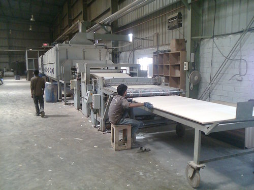 Semi-Automatic Prelam Particle Board Machine