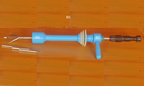 Mangeshikar Uterine Manipulator leproscopic