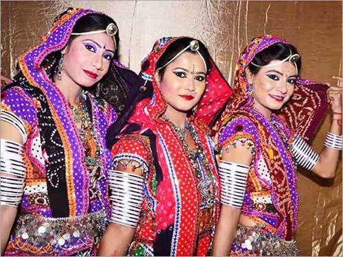 Theme Dance Troupe