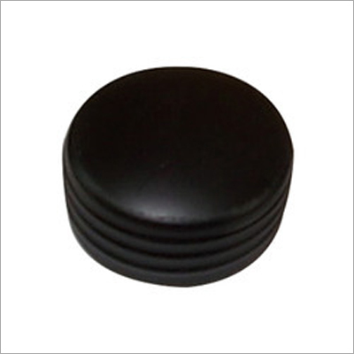 ब्लैक प्लास्टिक कैप