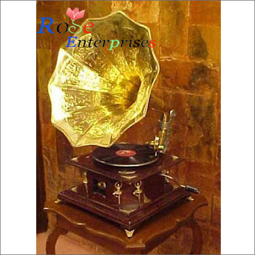 Antique Gramophone Antique Gramophone
