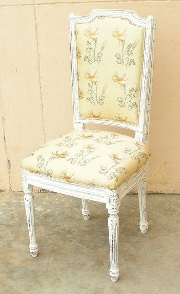 Classic Upholsterd Back Chair 1 A
