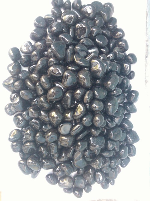 Black Pebbles
