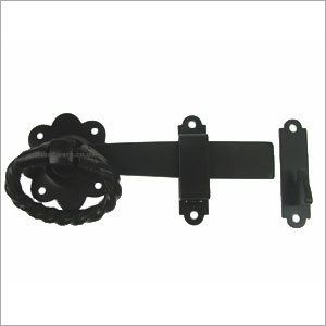 Twisted Ring Gate Latch