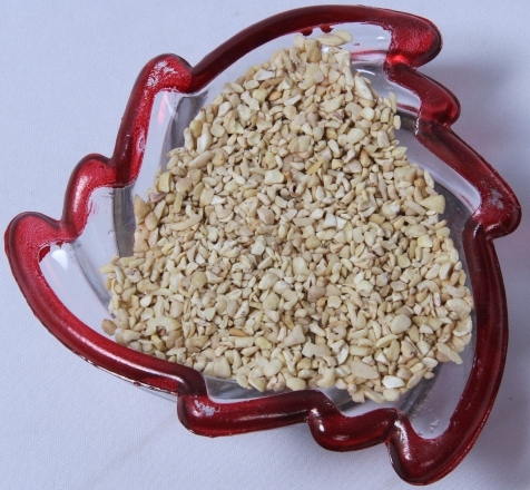 Cashew Nut Scorched Small Pieces