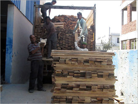 Commercial Wooden Pallets
