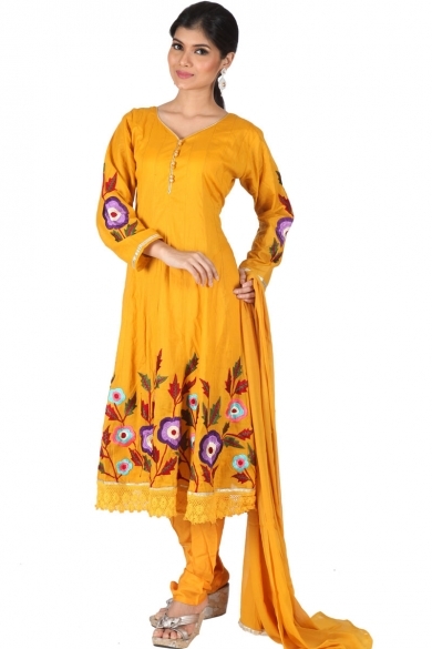 Designer Lehenga Choli