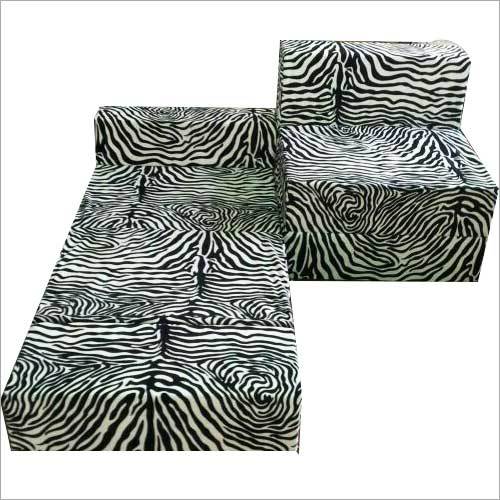 Printed Sofacum Bed