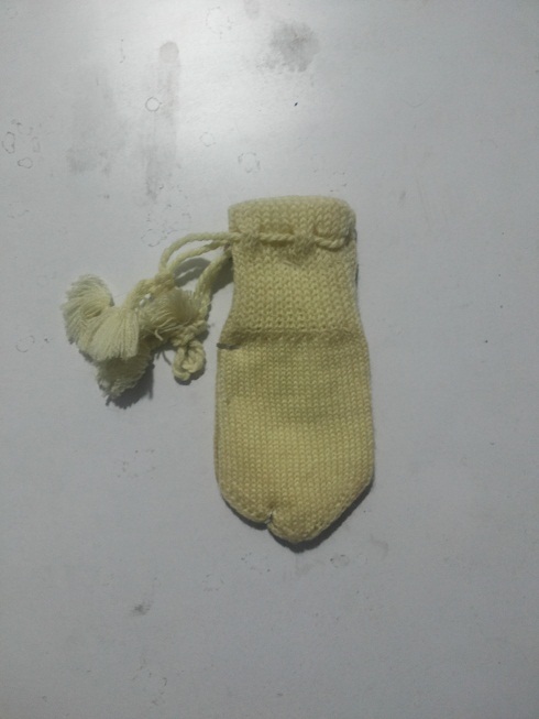 Baby Gloves - Woolen Material, Fingerless Style, Light Yellow Color | Tear Resistant, Smooth Finish, Comfortable Fit for Daily Use