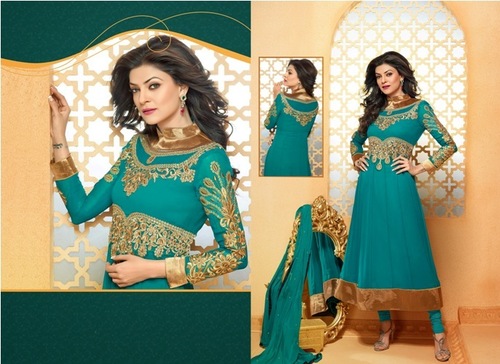 Matchless Bollywood Salwar Kameez