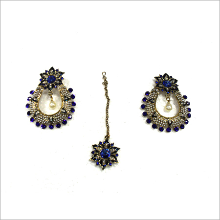 Stone Tika Earring Set
