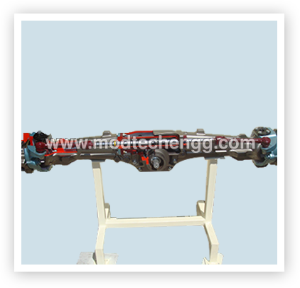 CUT SECTION MODEL OF LIVE FRONT AXLE ASSEMBLY