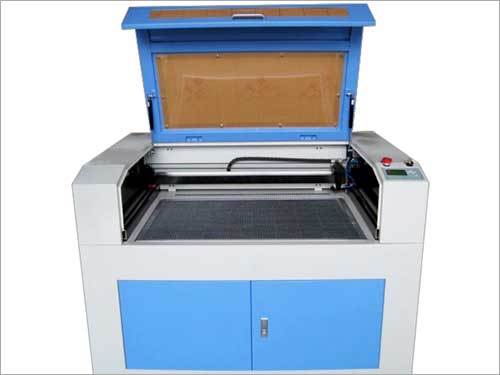 Industrial Laser Cutting Machine