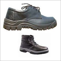 Safety shoes and gumboot
