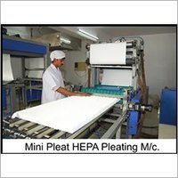Mini Pleating Machine With Hot Melt Separation Capacity: 610 Mm (24 Milliliter (ml)