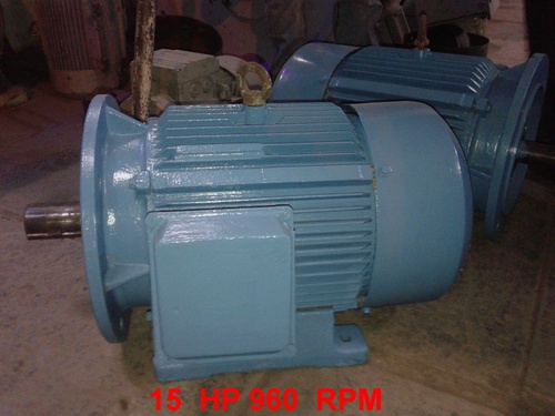 15 HP 960 RPM