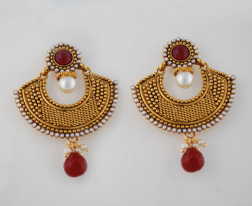 Chand flat earring