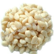 Dehydrated Garlic Cloves