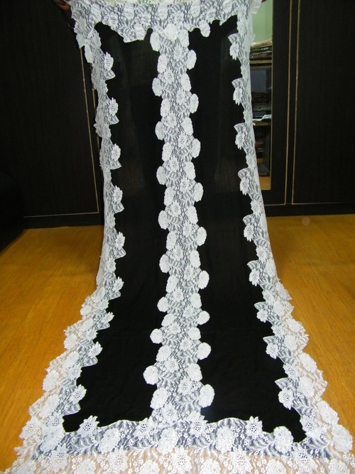 Cashmere Stole With French Lace