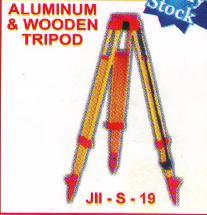 ALUMINIUM AND WOODEN TRIPOD