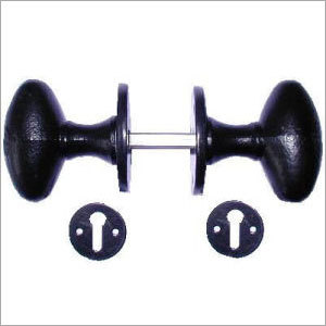 Cast Oval Knob Sets Rim & Mortice