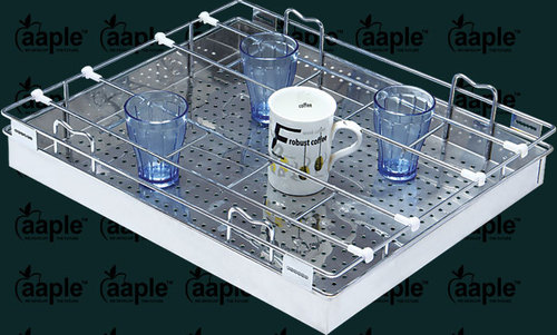PERFORATED GLASS BASKET