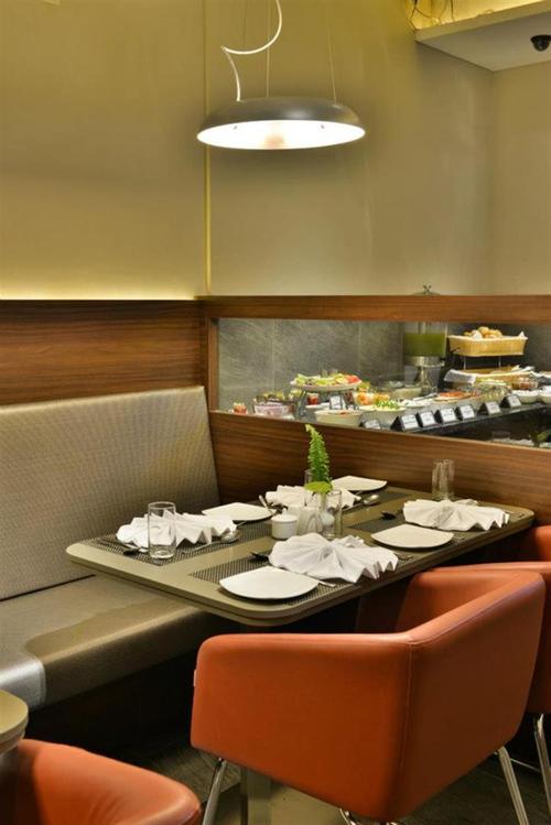 Exclusive Dinning Table Furniture - Wood/Metal, Variable Size, Brown | Elegant Design, Durable Material, Space Saving, Easy Cleaning, Stylish Appeal, Seating 4-6, Square/Rectangular