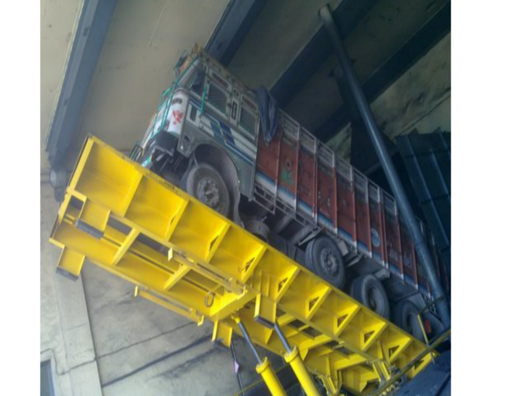 Industrial Truck Tippler - Body Material: Requirement Based