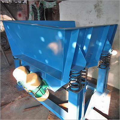 Motorized Vibrating Feeder By FORCE MAGNETICS