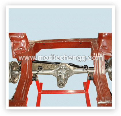 CUT SECTION MODEL OF COIL SPRING REAR SUSPENSION