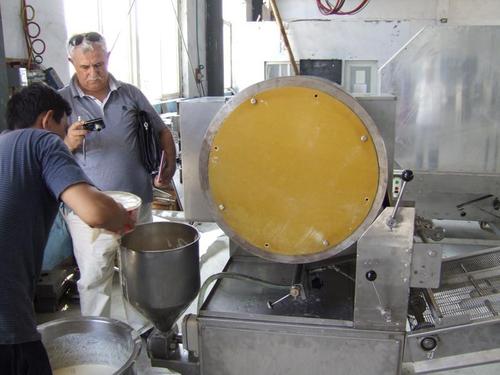 Automatic Samosa Spring Roll Pastry Machine
