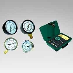 Pressure Gauges & Pressure Test Kits