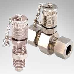 Minimess Test Point Adapters