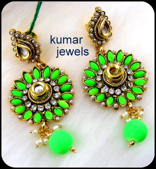 Peacock Round Earring.