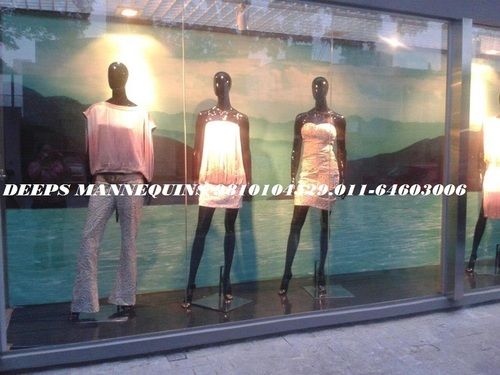 Full Female Mannequins