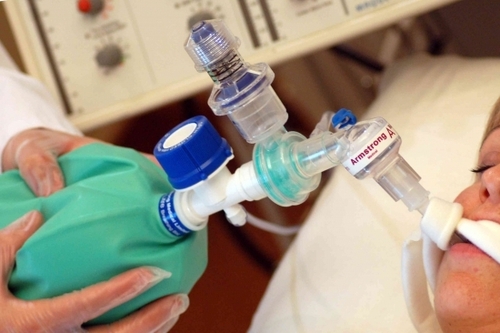 Ultra Keep Breathing Device - Plastic, Manual Operated | Flawless Finish, Shape-Resistant Distal Core, Lightweight, Optimum Strength