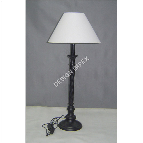 Aluminium Table Lamp - Color: Black And White