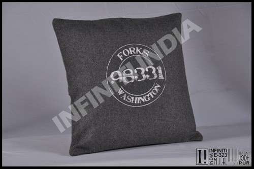 Machine Made Coutions Bag Pillow