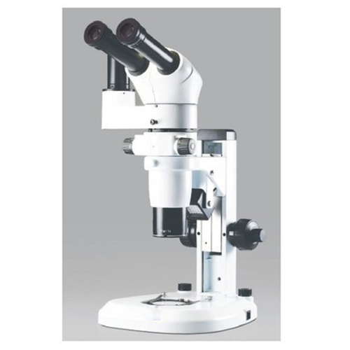 Trinocular Parallel Zoom Microscopes