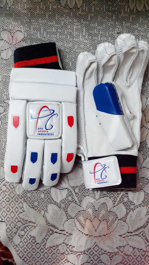 Multicolour Apg Browny Cricket Batting Gloves
