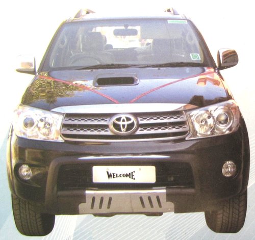 Fortuner-ss And Pu Grill Guard Wq-2316