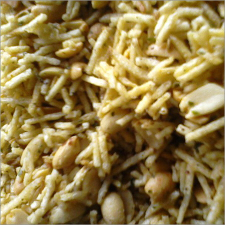 Bikaner Namkeen Aloo Lachha - Gram Flour, Spices, Edible Oil | Crispy, Crunchy, Delicious, Hygienic, Digestible