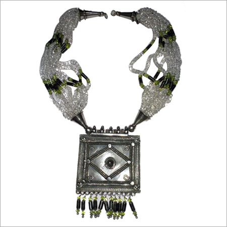 Twisted  Necklace in Crystal